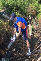 Itajaí Sailing Team participa de ação da Parley e Corona para limpeza do rio Itajaí-Açú